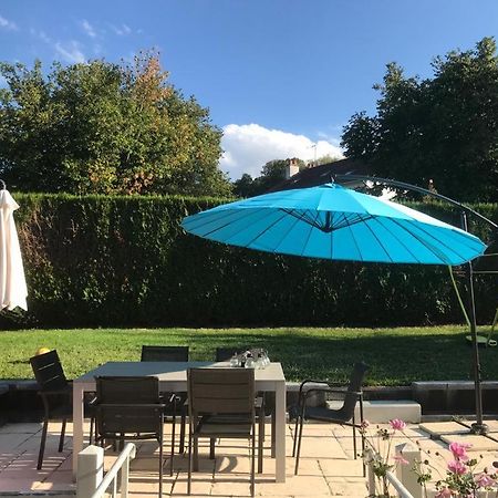Charmante Maison Bourguignonne Avec Grand Jardin Et Parking Монбар Екстериор снимка